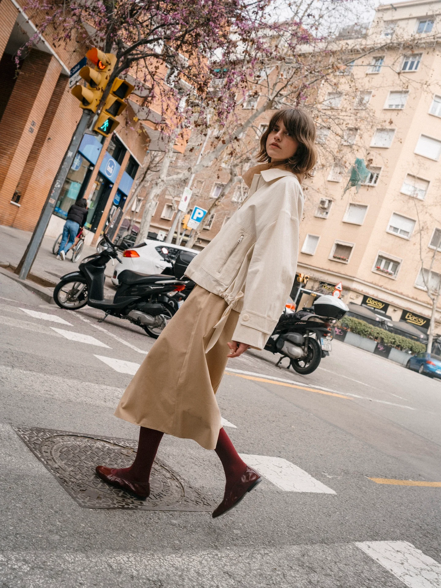 Bettina Ballet Flats in Burgundy Patent Leather - Image 8