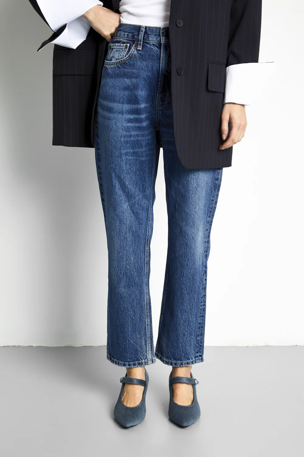 Carmen Pumps in Grey Calf Hair - Image 6
