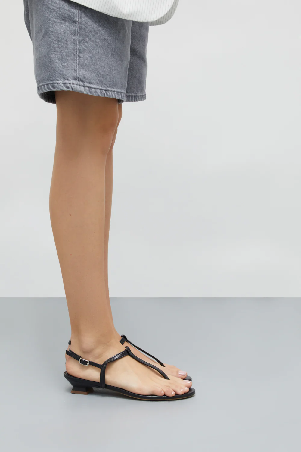Daphne Sandal in Black Patent Leather - Image 6