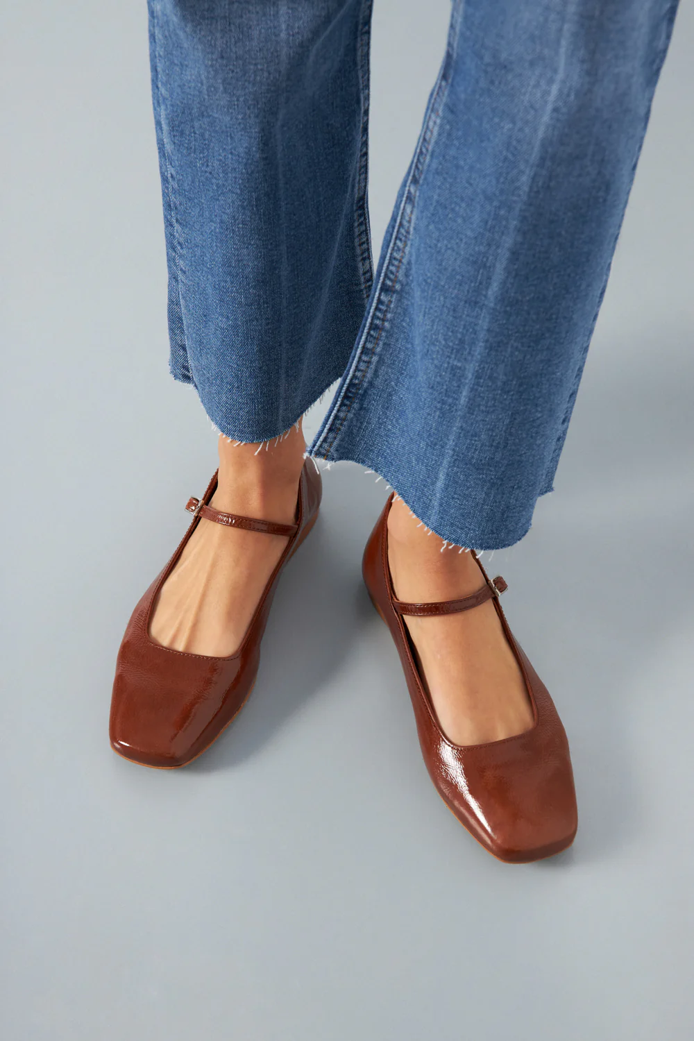 Julieta Mary Janes in Saddle-coloured Patent Leather - Image 4