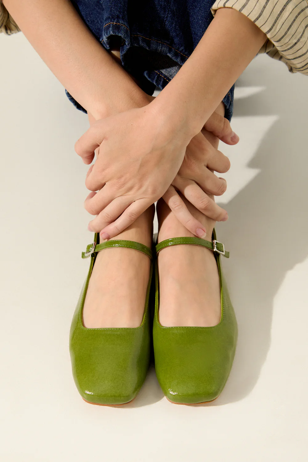 Julieta Mary Janes in Green Patent Leather - Image 4