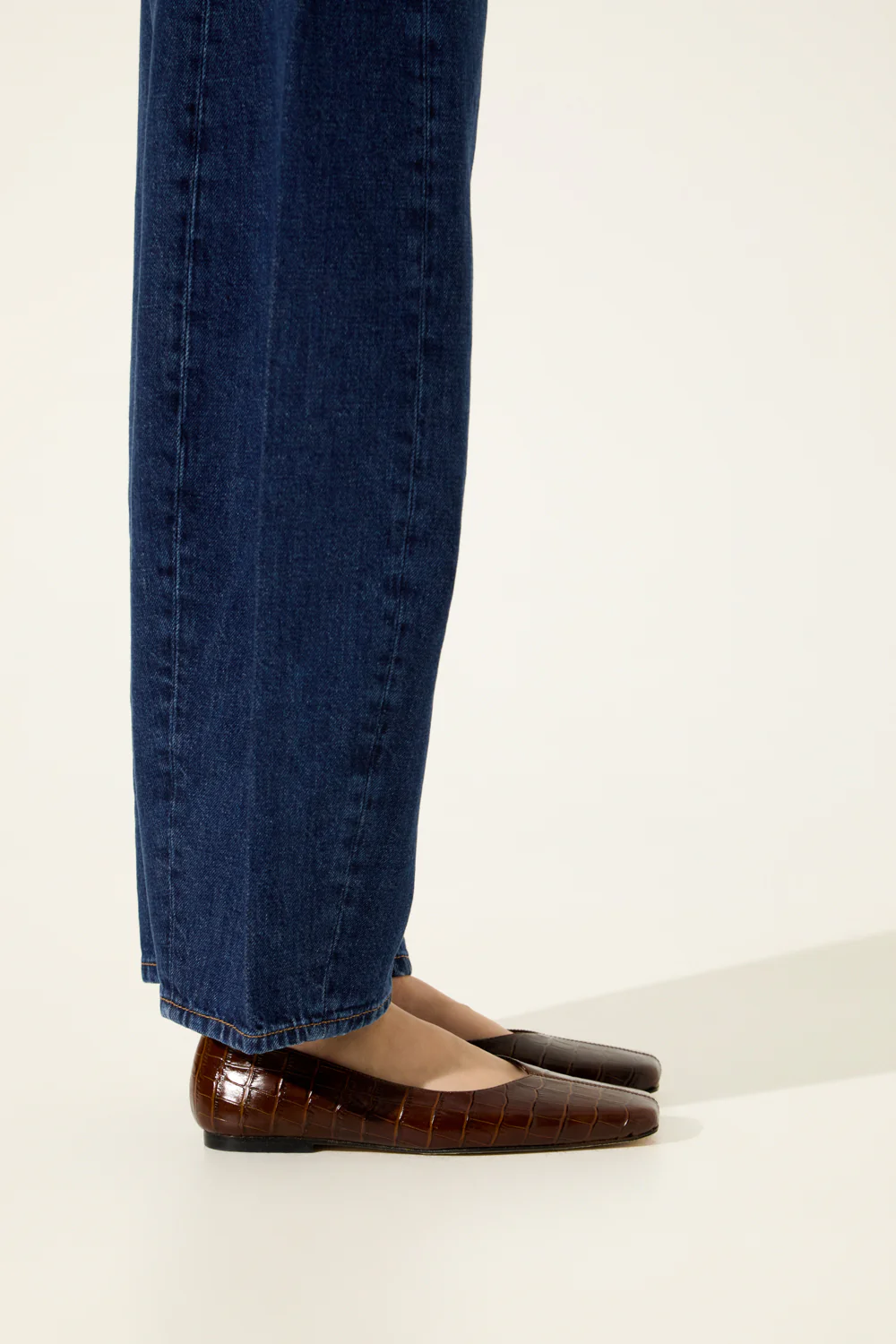 Kate Ballet Flats in Croc-effect Chocolate Leather - Image 4