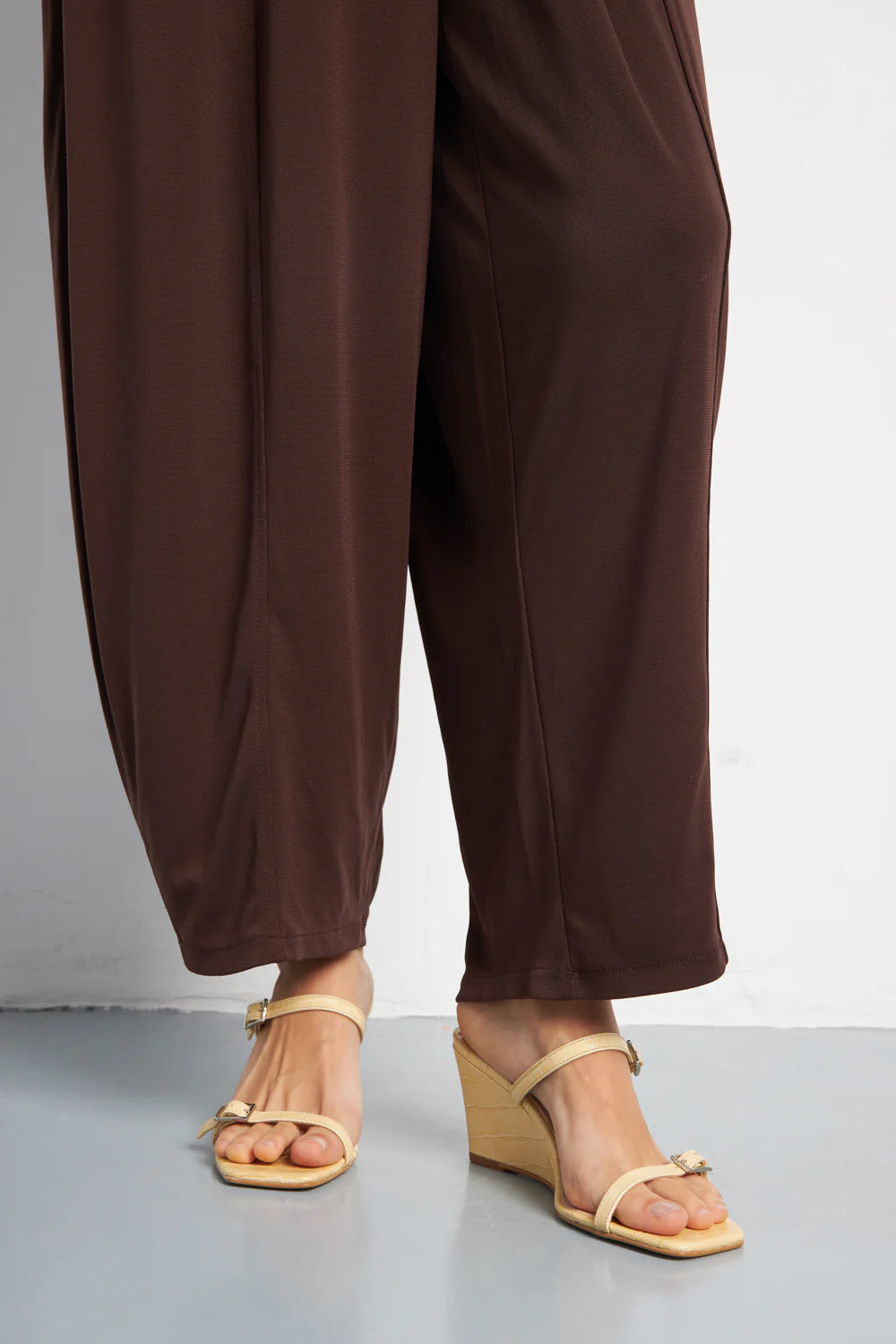 Olivia Sandals in Vanilla croc-effect Leather - Image 2