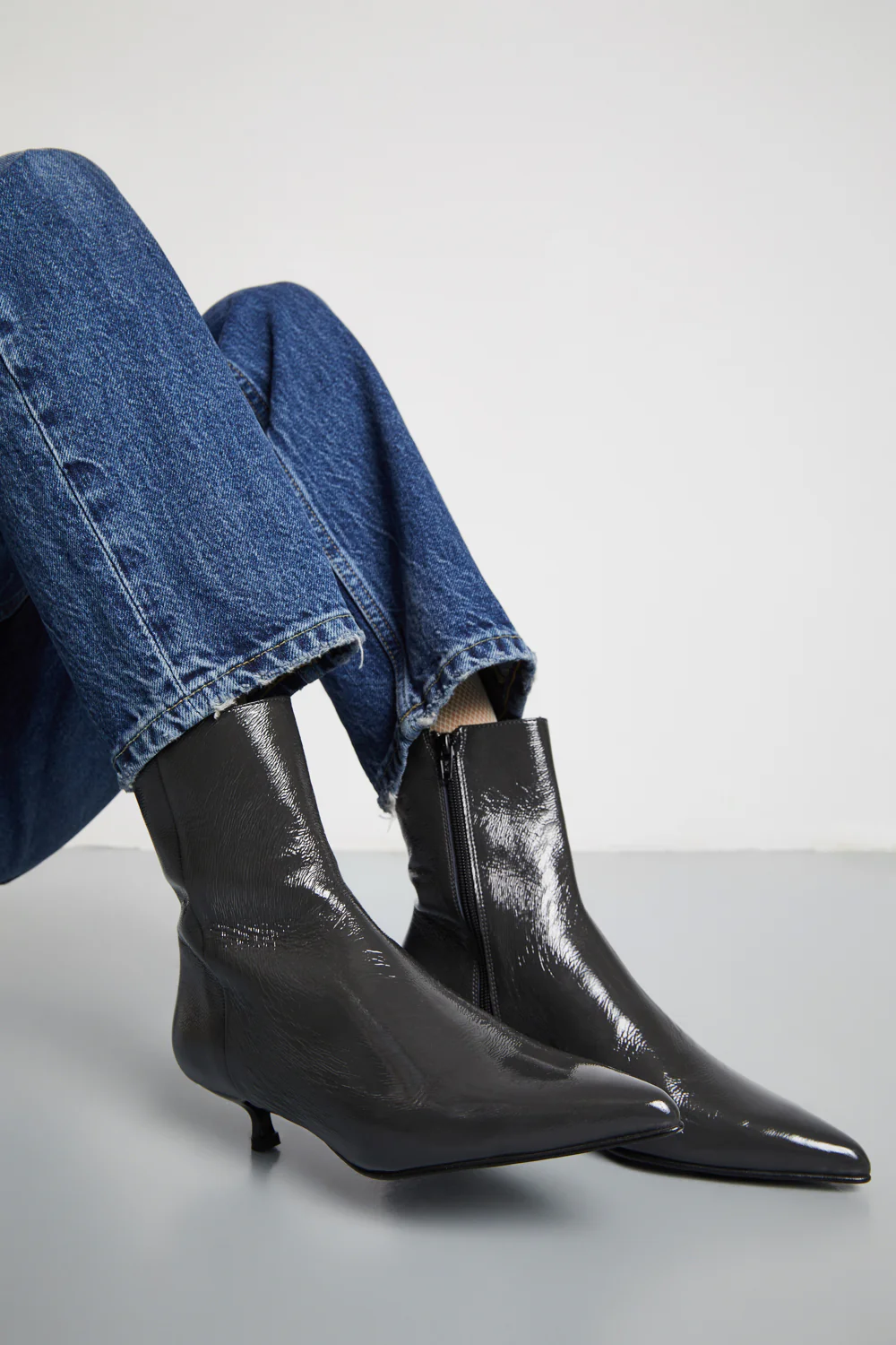 Paula Ankle Boots in Grey Patent Leather - Image 2
