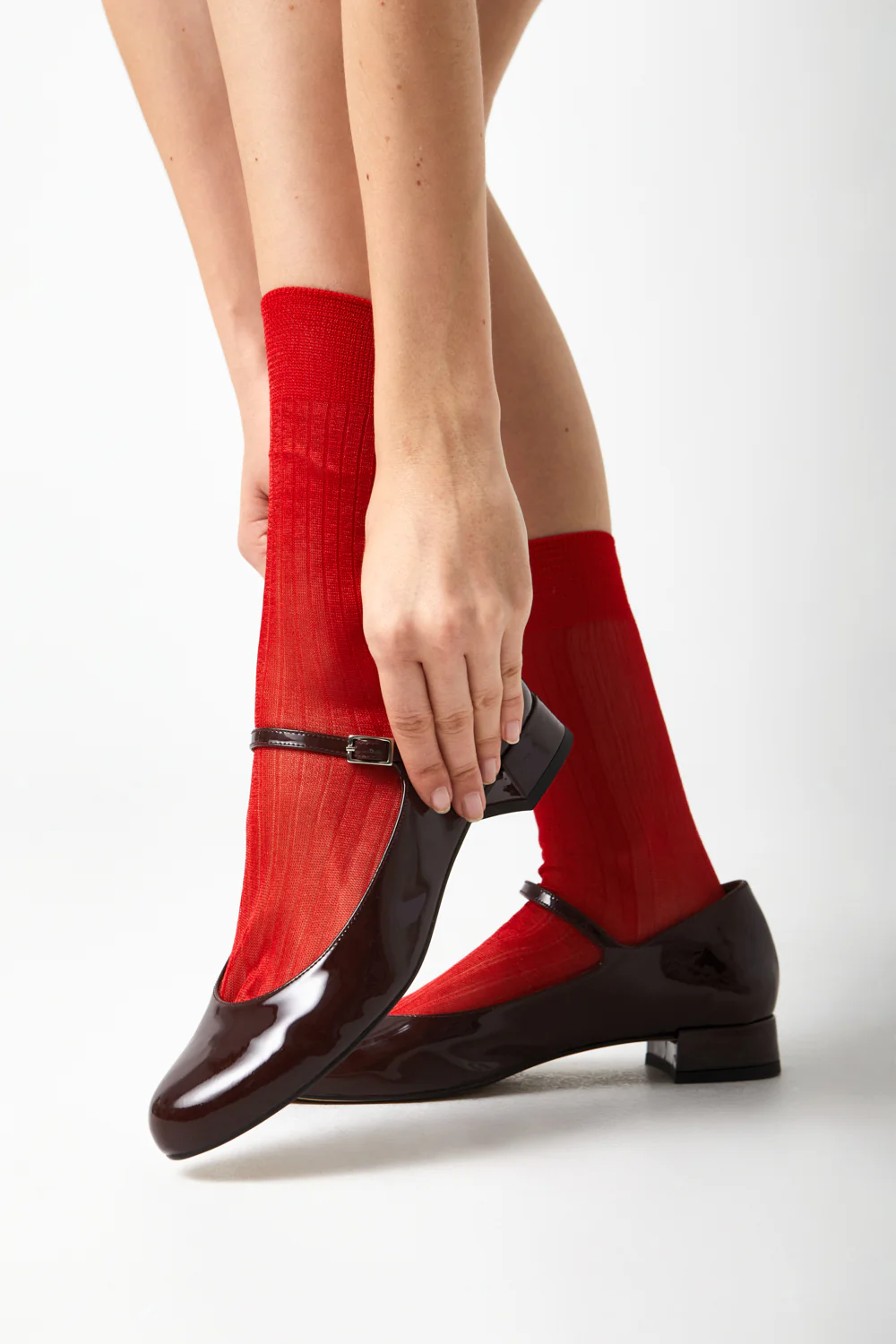 The Shiny Socks Red - Image 4